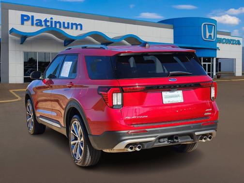 2025 Ford Explorer Platinum
