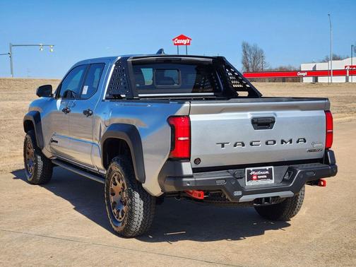 2026 Toyota Tacoma Hybrid Trailhunter