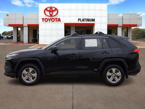 2024 Toyota RAV4 Hybrid LE