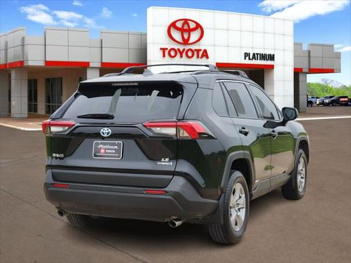 2024 Toyota RAV4 Hybrid LE