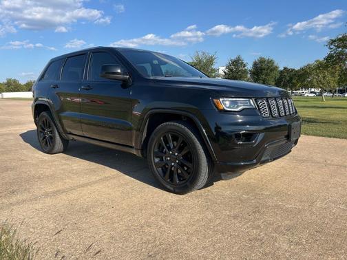 2020 Jeep Grand Cherokee Altitude