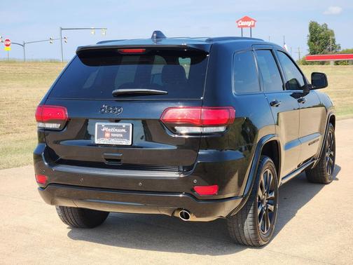 2020 Jeep Grand Cherokee Altitude