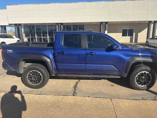 2025 Toyota Tacoma TRD Off Road