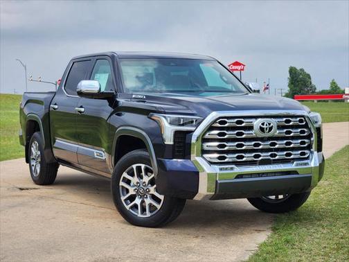 2025 Toyota Tundra Hybrid 1794 Edition