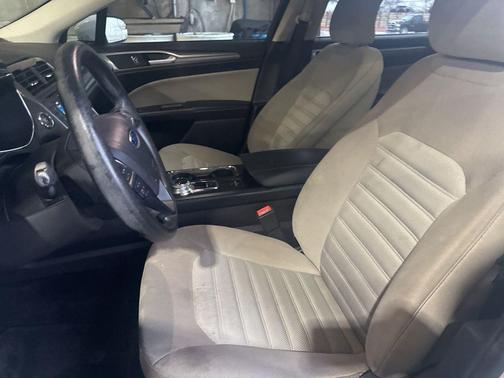 2017 Ford Fusion Hybrid S