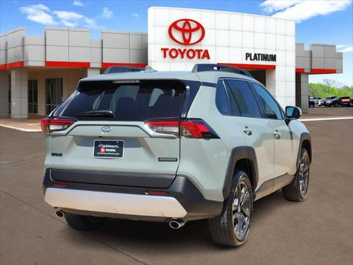 2023 Toyota RAV4 Adventure