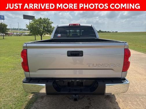 2017 Toyota Tundra SR5