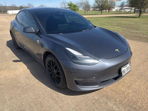 Midnight Silver Metallic 2022 Tesla Model 3 Long Range