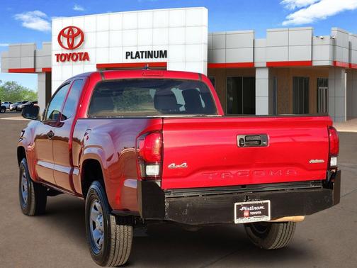 2020 Toyota Tacoma SR