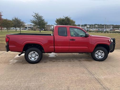 2020 Toyota Tacoma SR