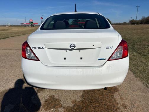 2012 Nissan Versa 1.6 S