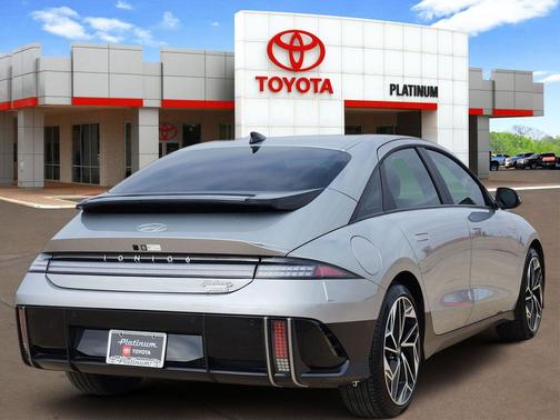 2025 Hyundai IONIQ 6 SEL