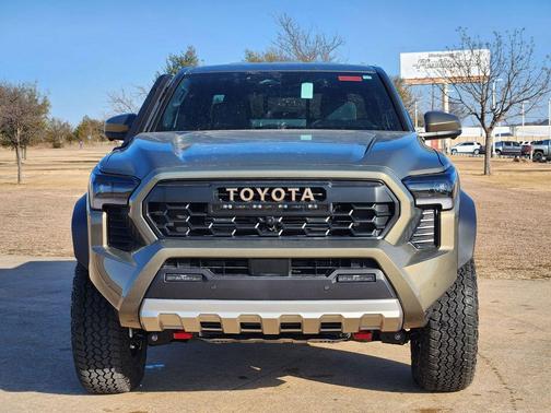 2026 Toyota Tacoma Hybrid Trailhunter