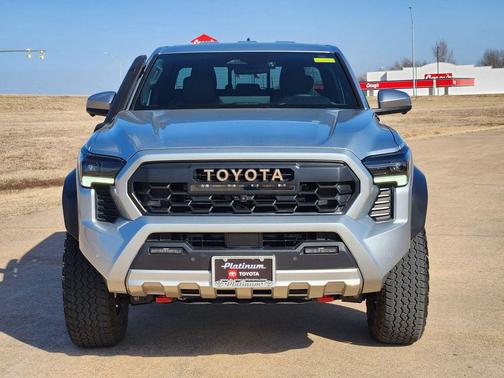2025 Toyota Tacoma Hybrid Trailhunter