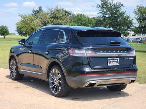 Infinite Black 2020 Lincoln Nautilus Reserve