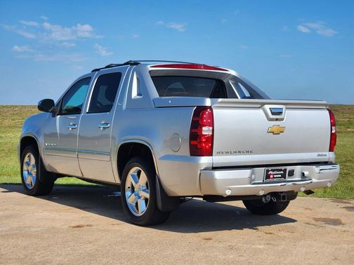 Silver Ice Metallic 2012 Chevrolet Avalanche 1500 LTZ