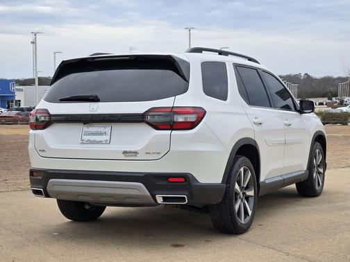 2024 Honda Pilot Elite