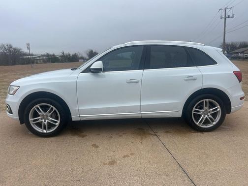2017 Audi Q5 2.0T Premium Plus