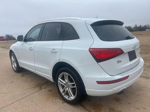 2017 Audi Q5 2.0T Premium Plus