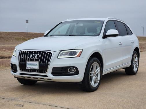 2017 Audi Q5 2.0T Premium Plus