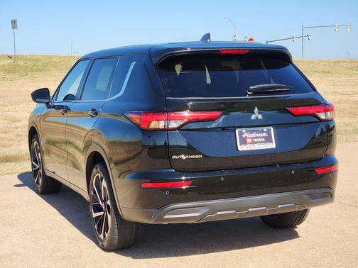 2022 Mitsubishi Outlander ES 2.5 2WD