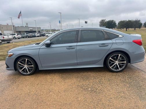 2022 Honda Civic Touring