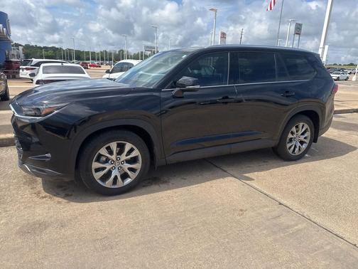 Midnight Black Metallic 2024 Toyota Grand Highlander Limited
