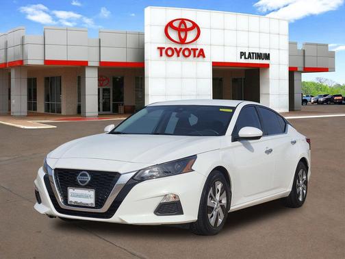 2022 Nissan Altima S FWD