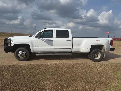 2015 Chevrolet Silverado 3500 LTZ