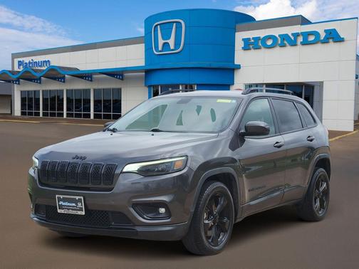 Granite Crystal Metallic Clearcoat 2019 Jeep Cherokee Altitude