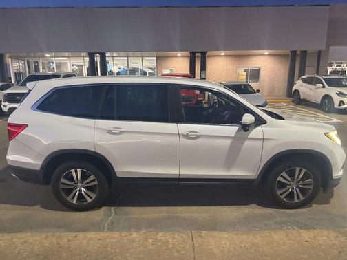 2016 Honda Pilot EX