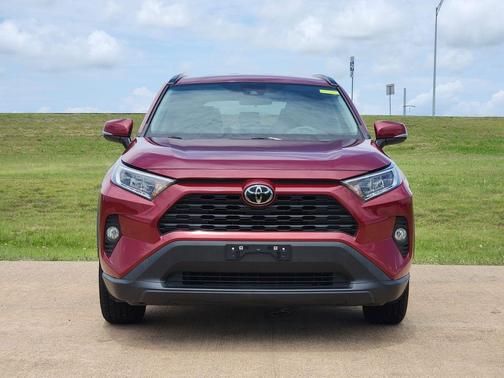 Ruby Flare Pearl 2021 Toyota RAV4 XLE