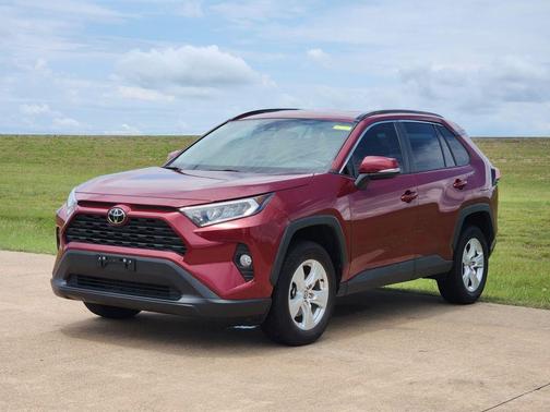 Ruby Flare Pearl 2021 Toyota RAV4 XLE
