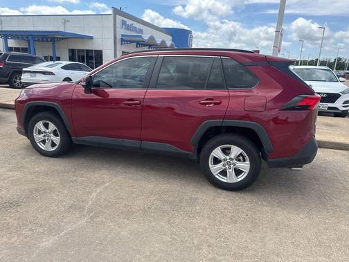 Ruby Flare Pearl 2021 Toyota RAV4 XLE