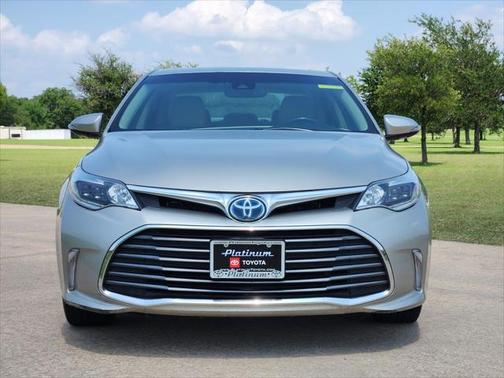 2018 Toyota Avalon Hybrid Limited