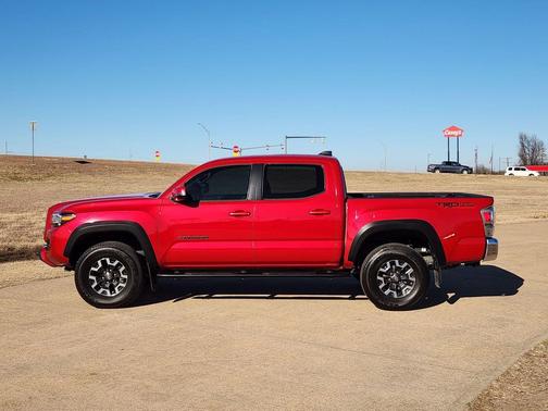 2022 Toyota Tacoma TRD Off Road