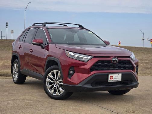 2024 Toyota RAV4 XLE Premium