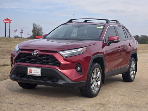 2024 Toyota RAV4 XLE Premium