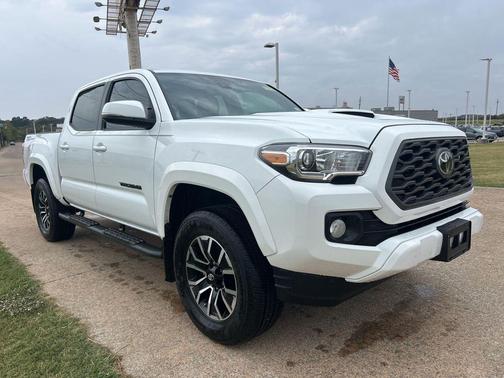2020 Toyota Tacoma TRD Sport