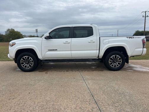2020 Toyota Tacoma TRD Sport