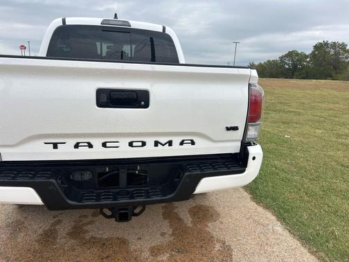 2020 Toyota Tacoma TRD Sport