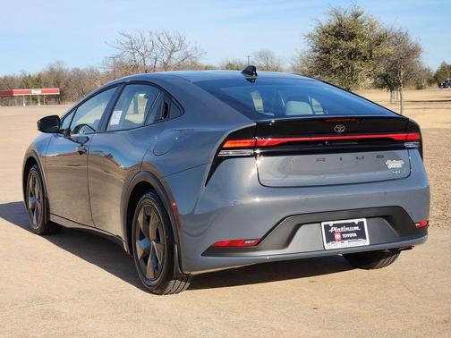 2026 Toyota Prius LE