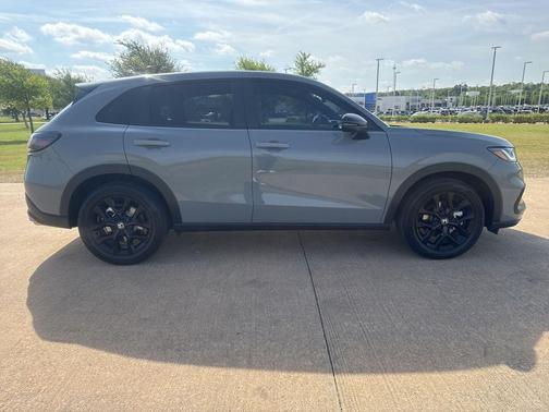 2025 Honda HR-V 2WD Sport