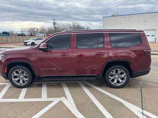 2022 Jeep Wagoneer Series II 4x4