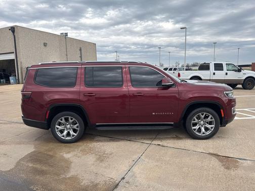 2022 Jeep Wagoneer Series II 4x4