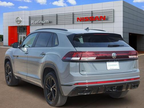 2025 Volkswagen Atlas Cross Sport 2.0T SEL