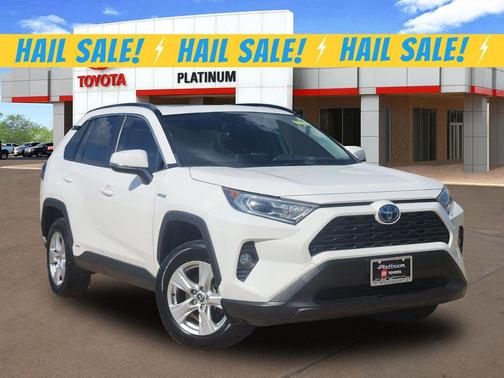 2020 Toyota RAV4 Hybrid XLE