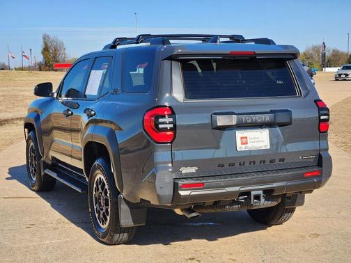 2025 Toyota 4Runner TRD Off Road