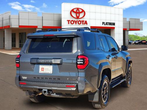 2025 Toyota 4Runner TRD Off Road