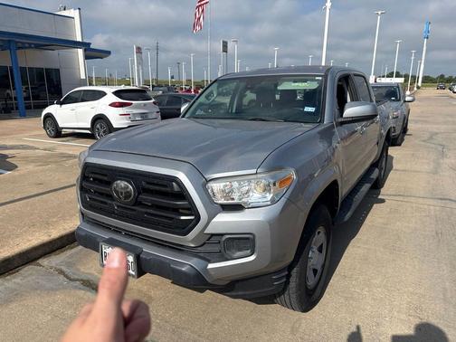 Silver Sky Metallic 2019 Toyota Tacoma SR